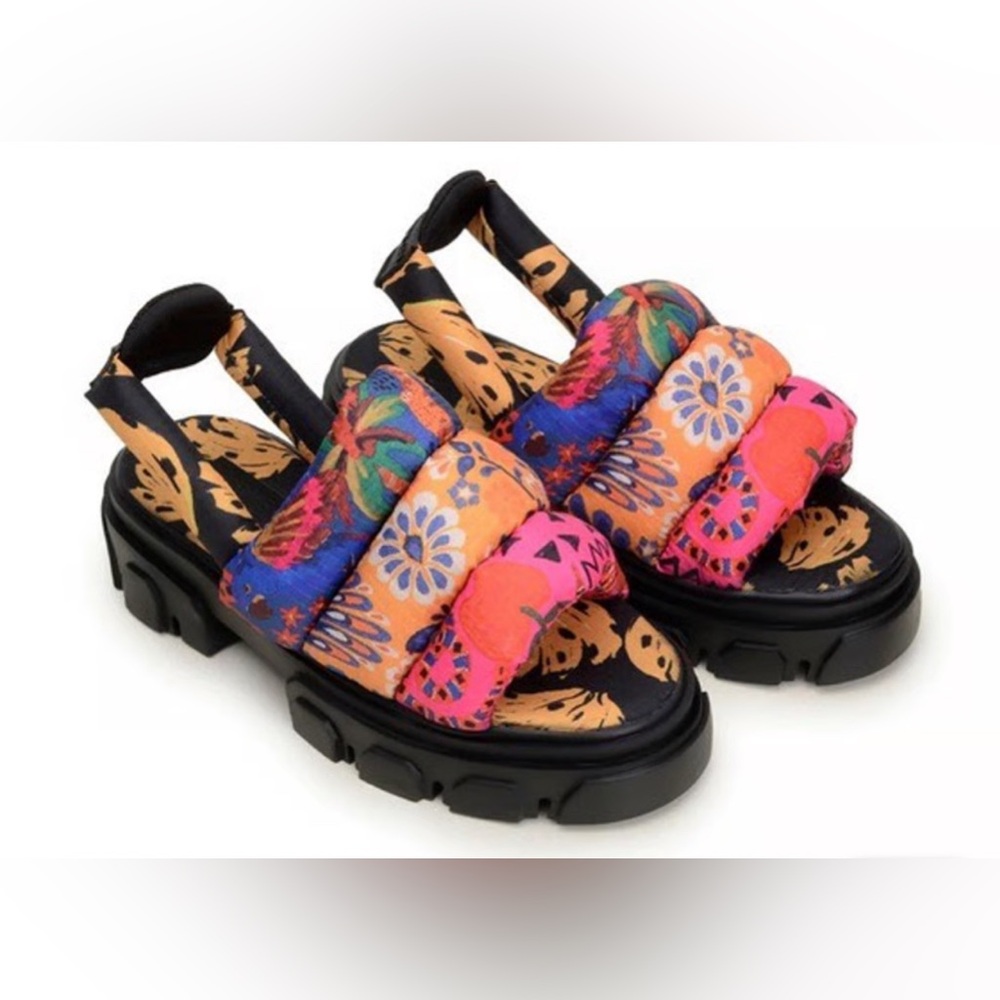 MIXED PRINT FLORAL PUFFY PLATFORM SLINGBACK SANDAL IN MULTI FARM RIO